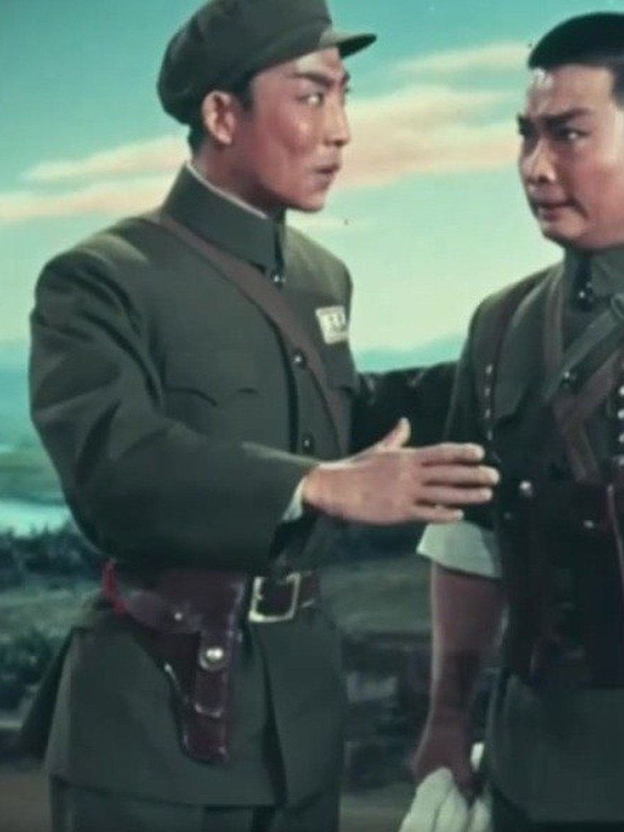 奇袭白虎团