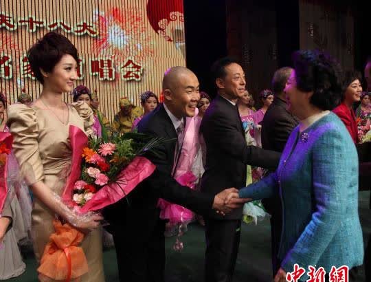 李长春收徒王越拜师仪式受到山西方面重视(2012年12月,太原)